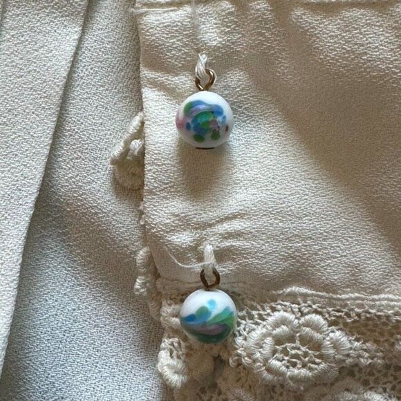 Vintage Ellen Tracy White Romantic Dark Academia Floral Button Blouse Sz S - Picture 10 of 11